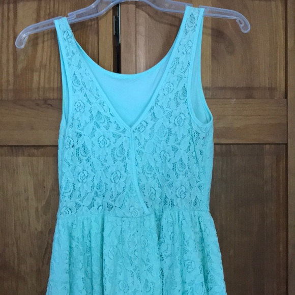 Dress - Picture 4 of 5